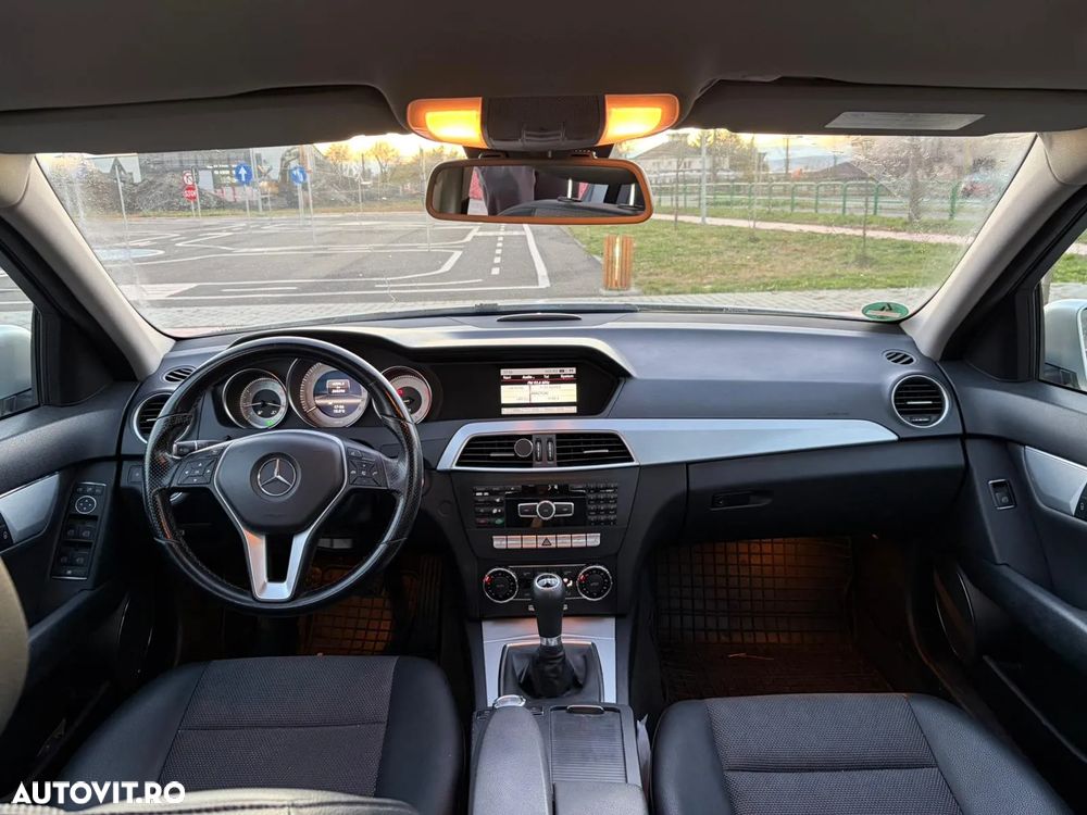 Mercedes-Benz C - 2
