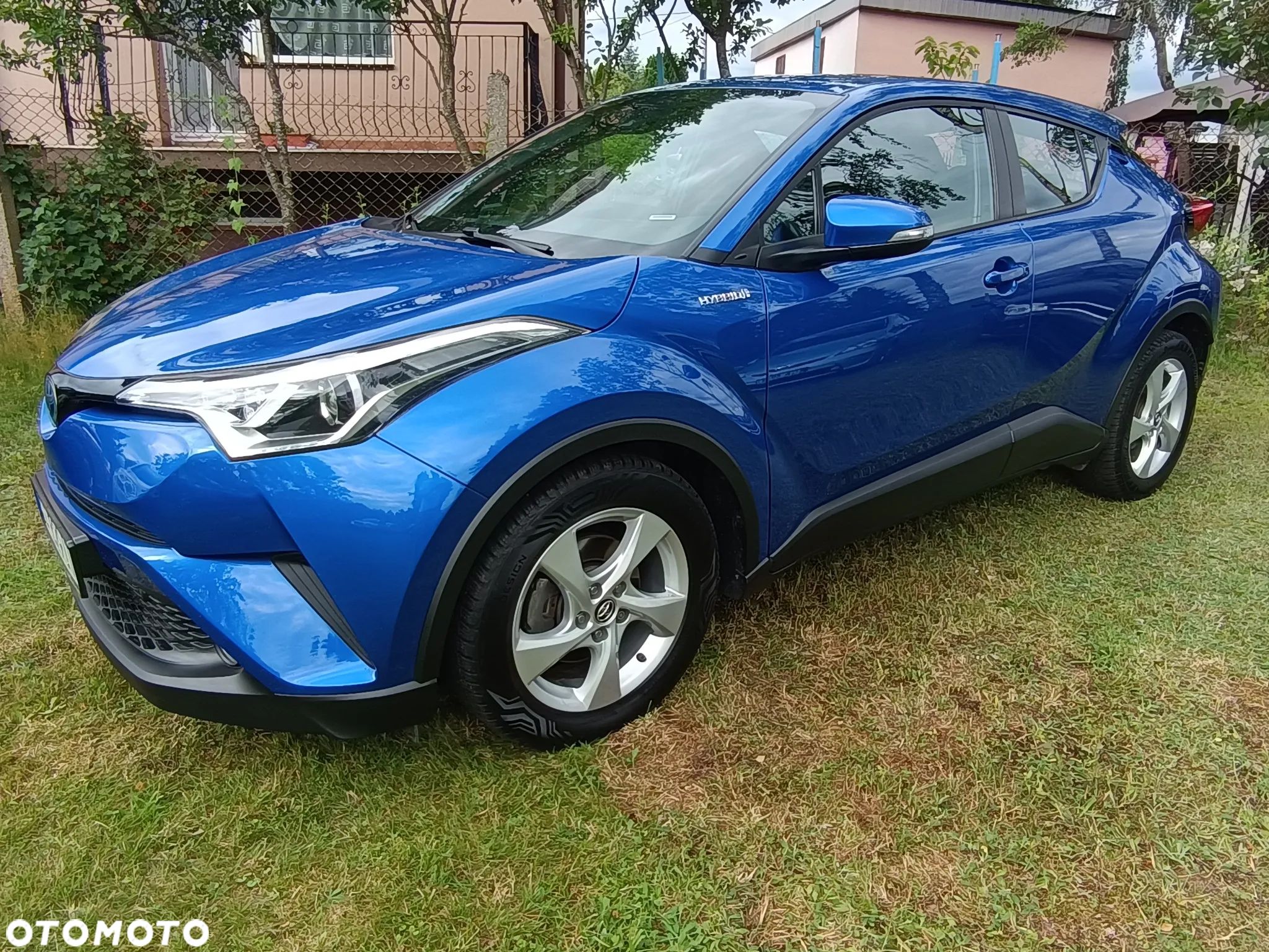 Toyota C-HR 1.8 Hybrid Dynamic - 1