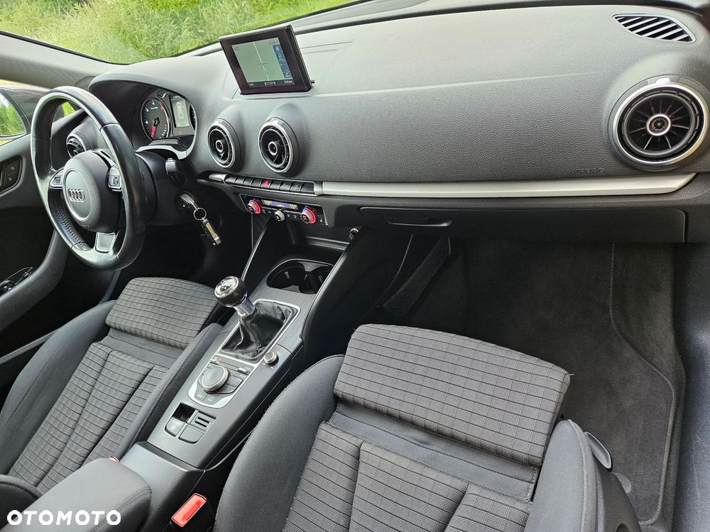 Audi A3 Sportback 2.0 TDI Attraction - 26