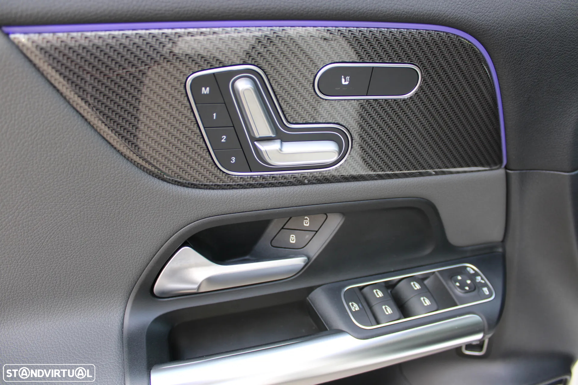 Mercedes-Benz GLA 200 AMG Line - 13