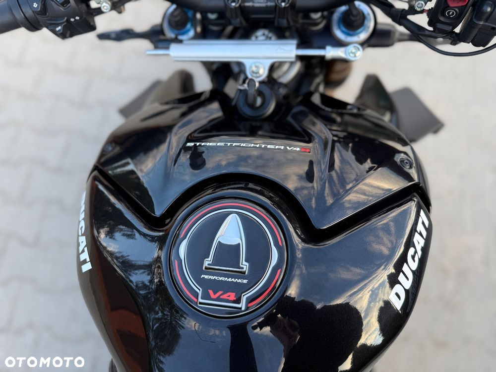 Ducati Streetfighter V4 - 10