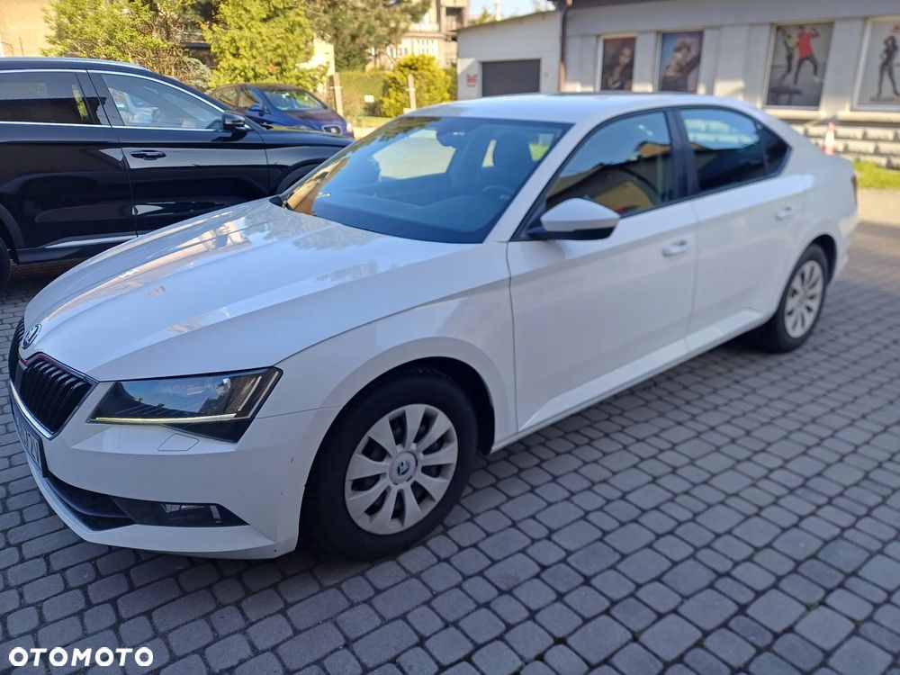 Skoda Superb 2.0 TDI Active - 2