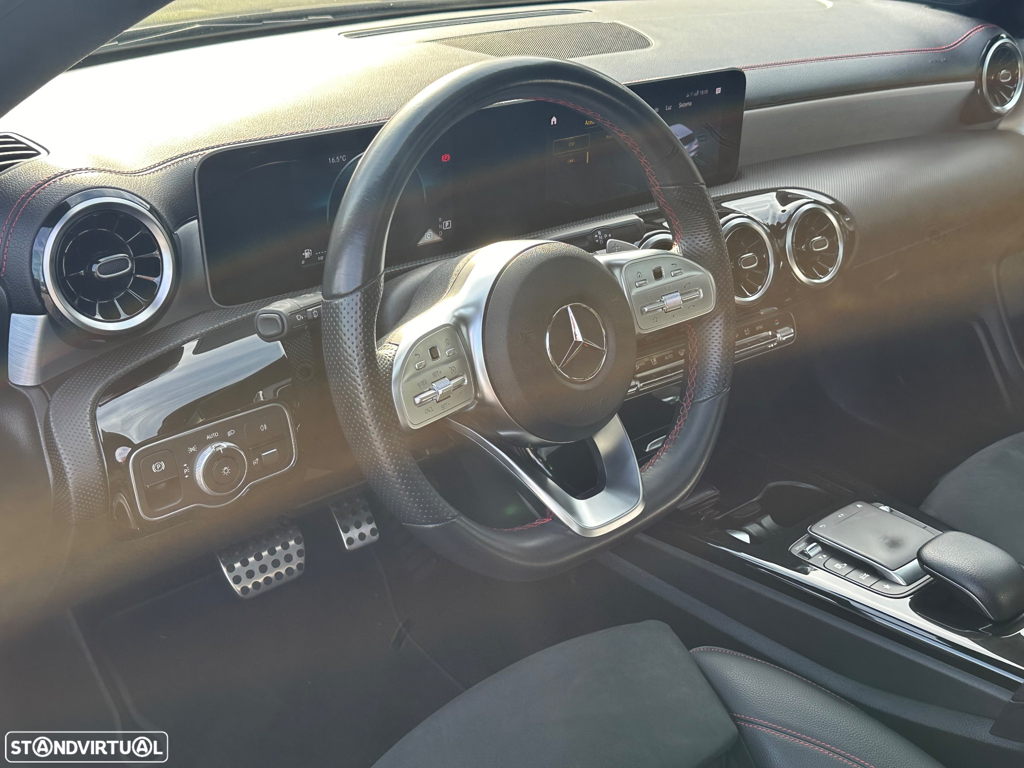 Mercedes-Benz CLA 180 d Shooting Brake AMG Line Aut. - 14