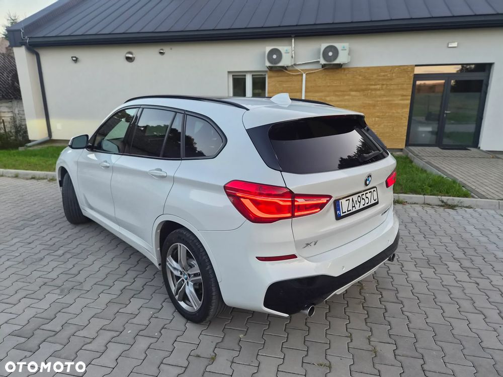BMW X1 xDrive25i M Sport - 15