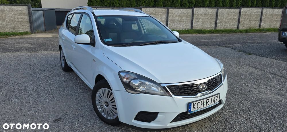 Kia Ceed 1.4 Comfort - 22