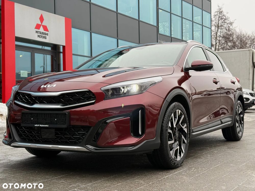 Kia XCeed 1.6 T-GDI Business Line DCT - 3