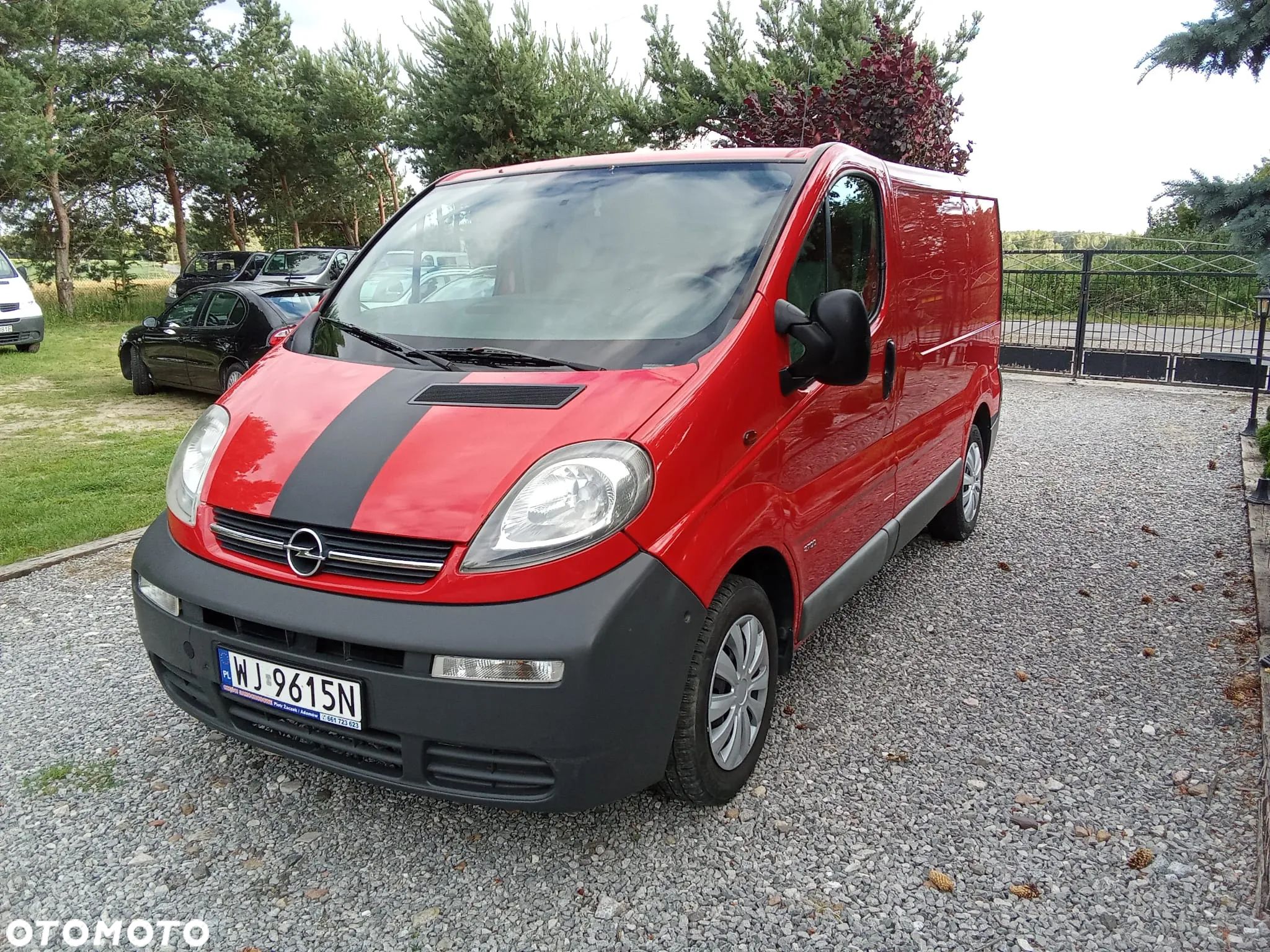 Opel Vivaro - 1