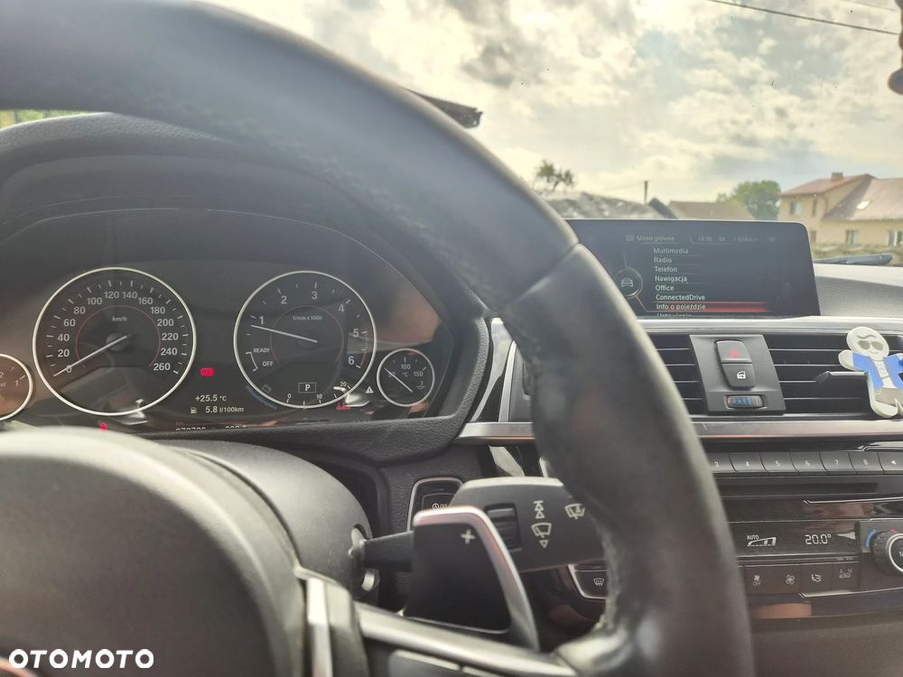 BMW Seria 3 320d Luxury Line - 10