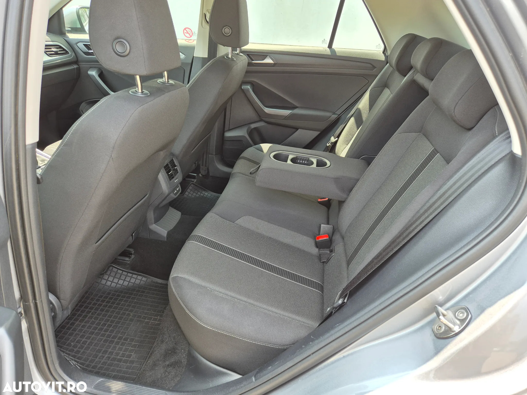 Volkswagen T-ROC 1.0 TSI Life - 12