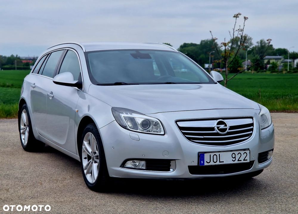 Opel Insignia 2.0 Turbo - 9