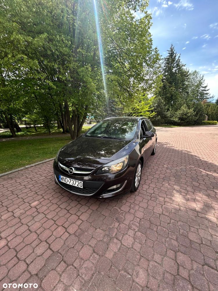 Opel Astra 1.7 CDTI Cosmo - 2