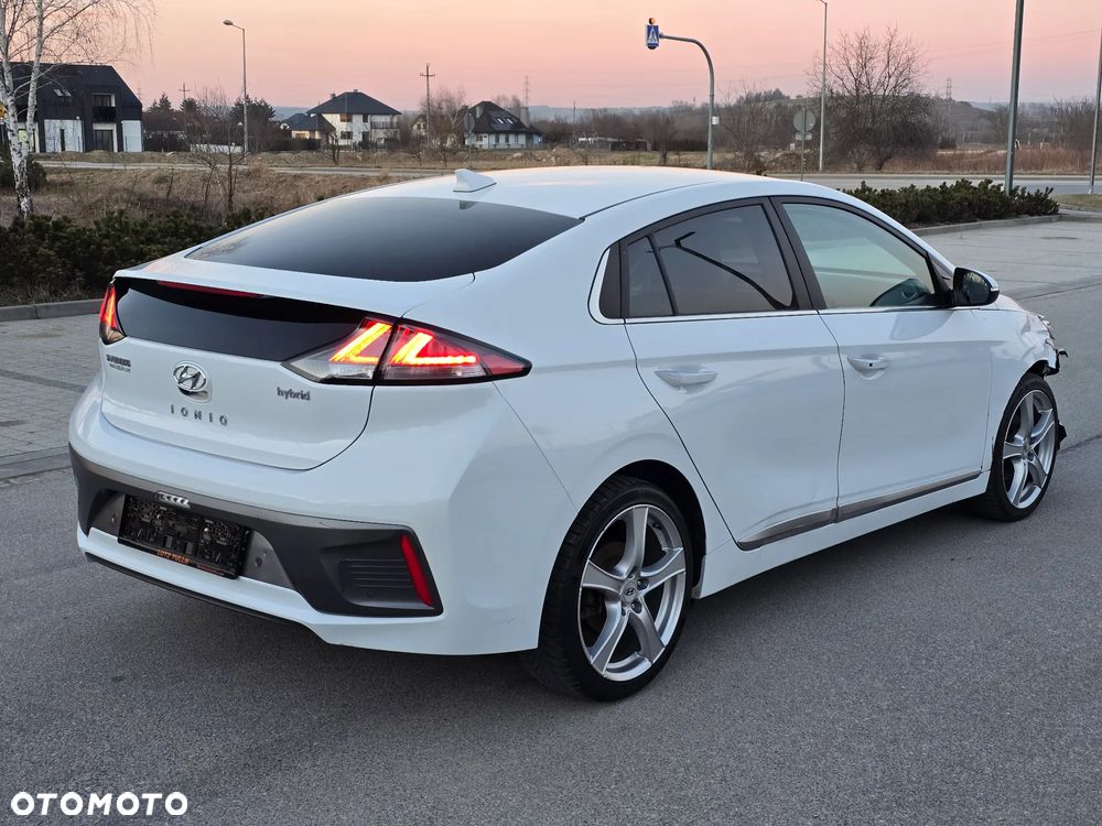 Hyundai IONIQ 1.6 GDI - 5