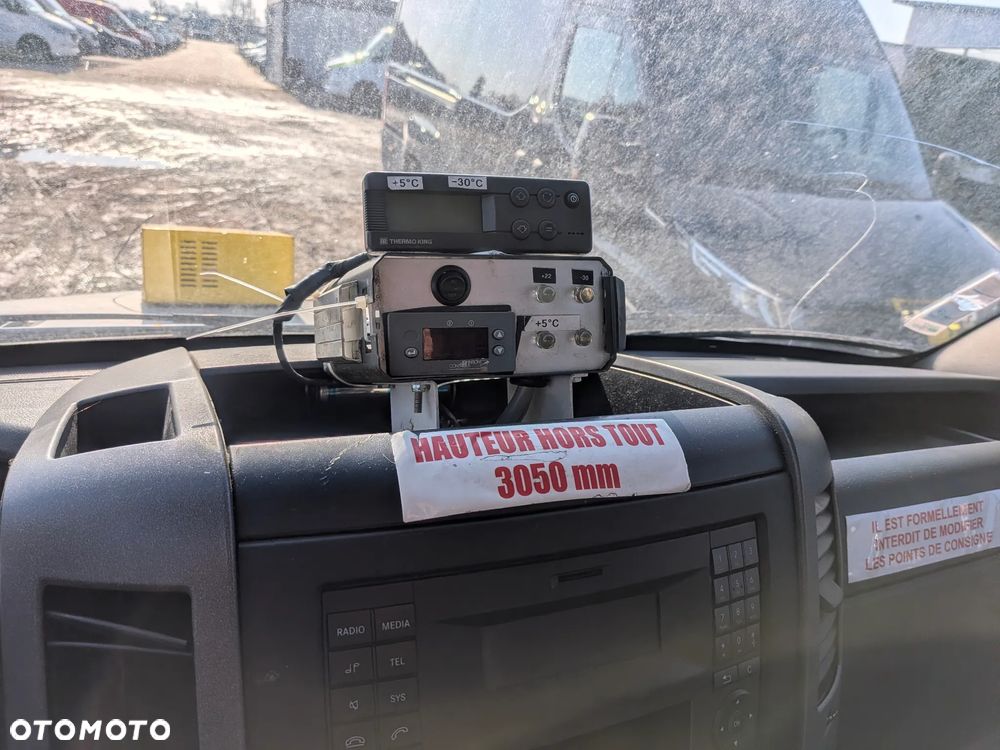 Mercedes-Benz Sprinter - 7