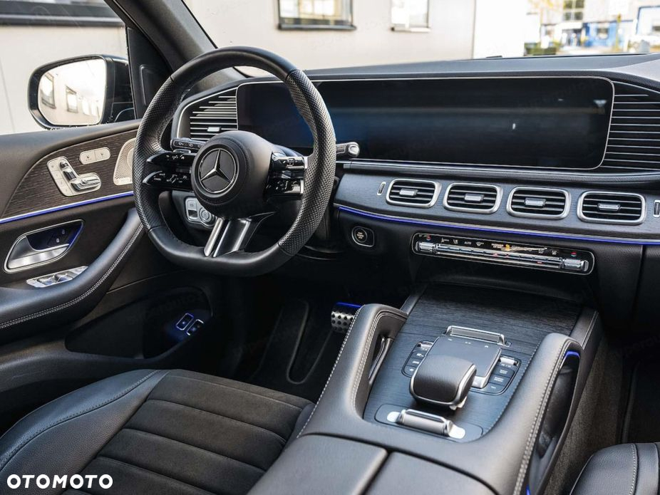 Mercedes-Benz GLE - 11