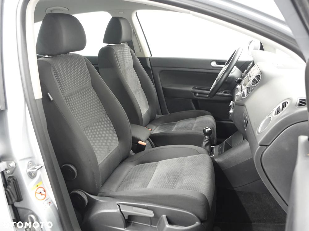 Volkswagen Golf Plus 1.6 Comfortline - 27