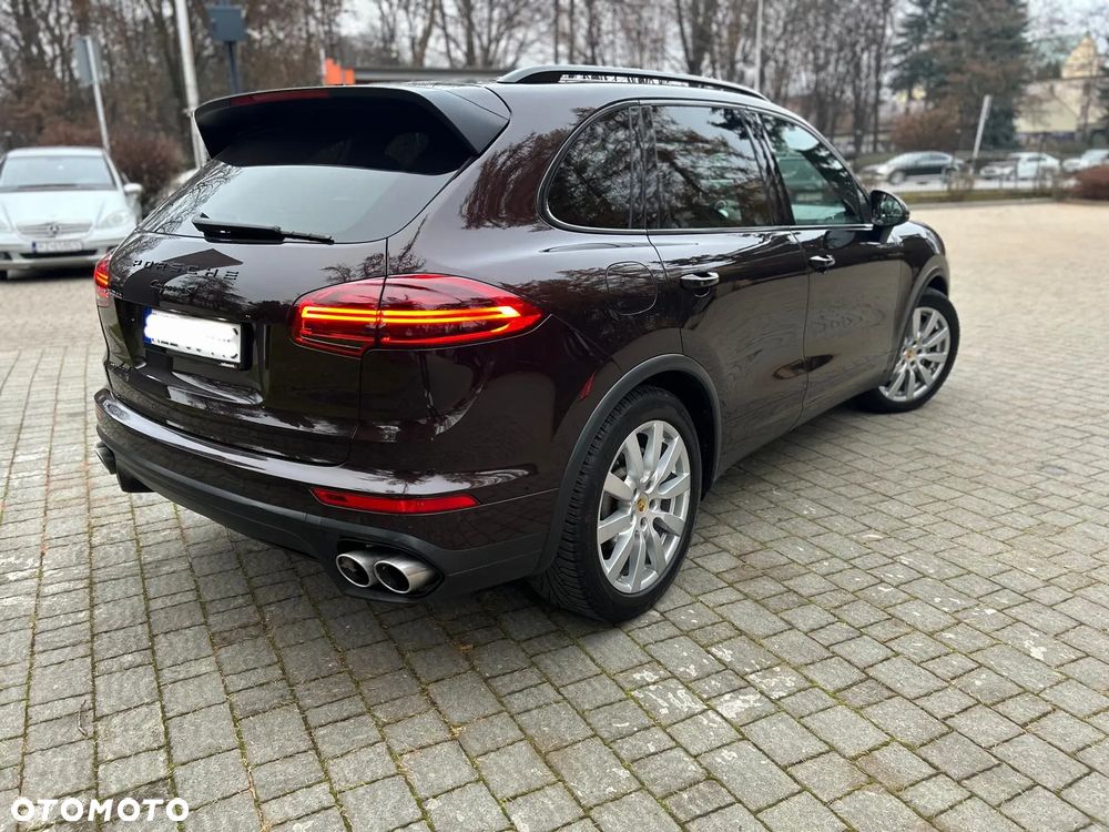 Porsche Cayenne S Diesel - 16