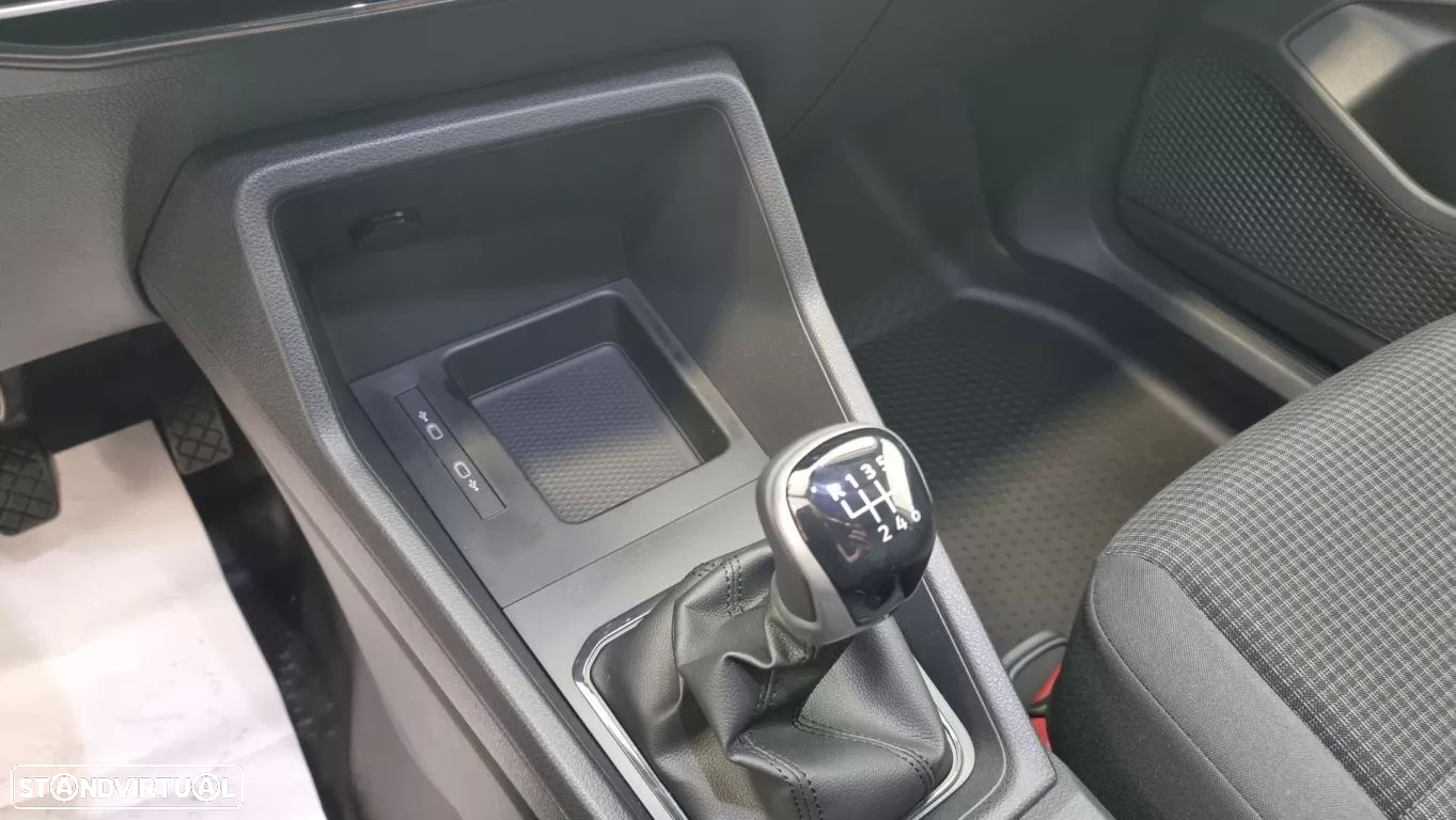 VW caddy cargo m6 - 11
