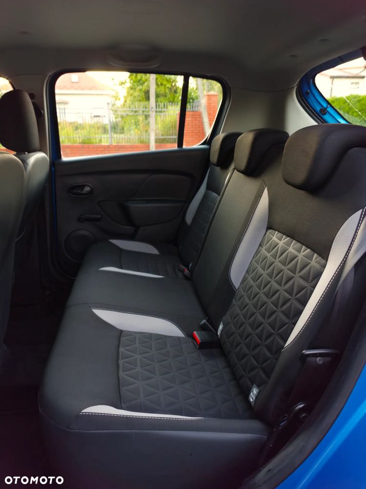 Dacia Sandero 0.9 TCe Laureate - 17