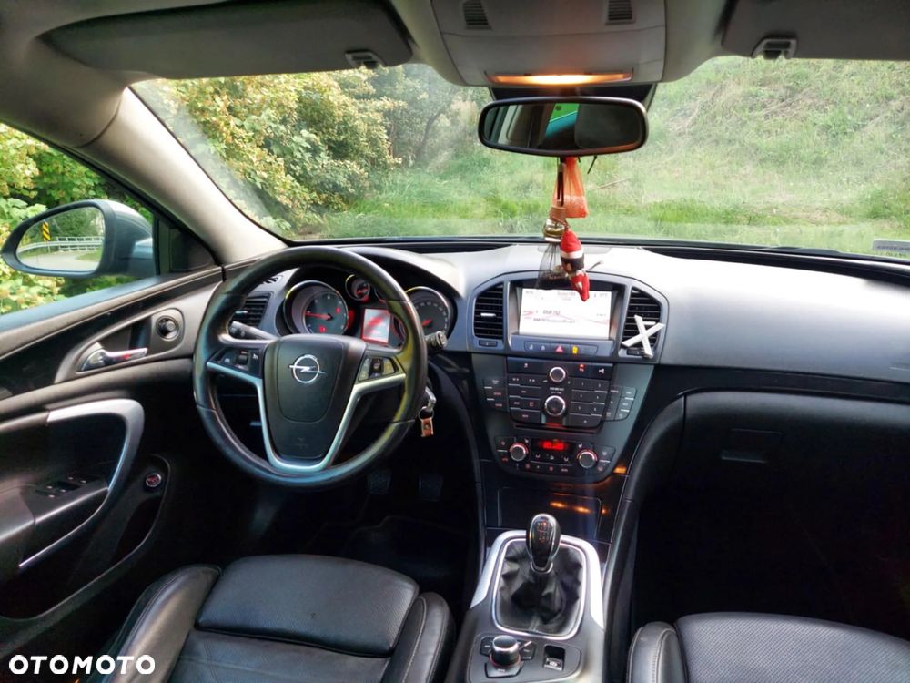 Opel Insignia 2.0 CDTI Sports Tourer - 24