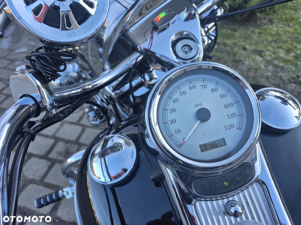 Harley-Davidson Touring Road King - 9