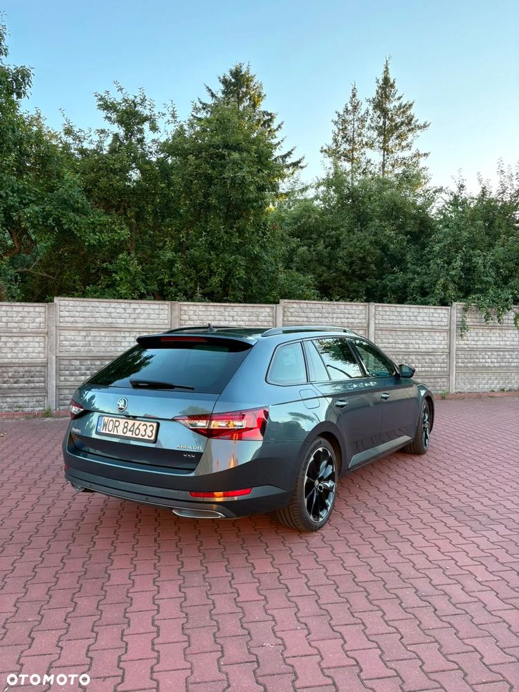 Skoda Superb 2.0 TDI 4x4 DSG Sportline - 6