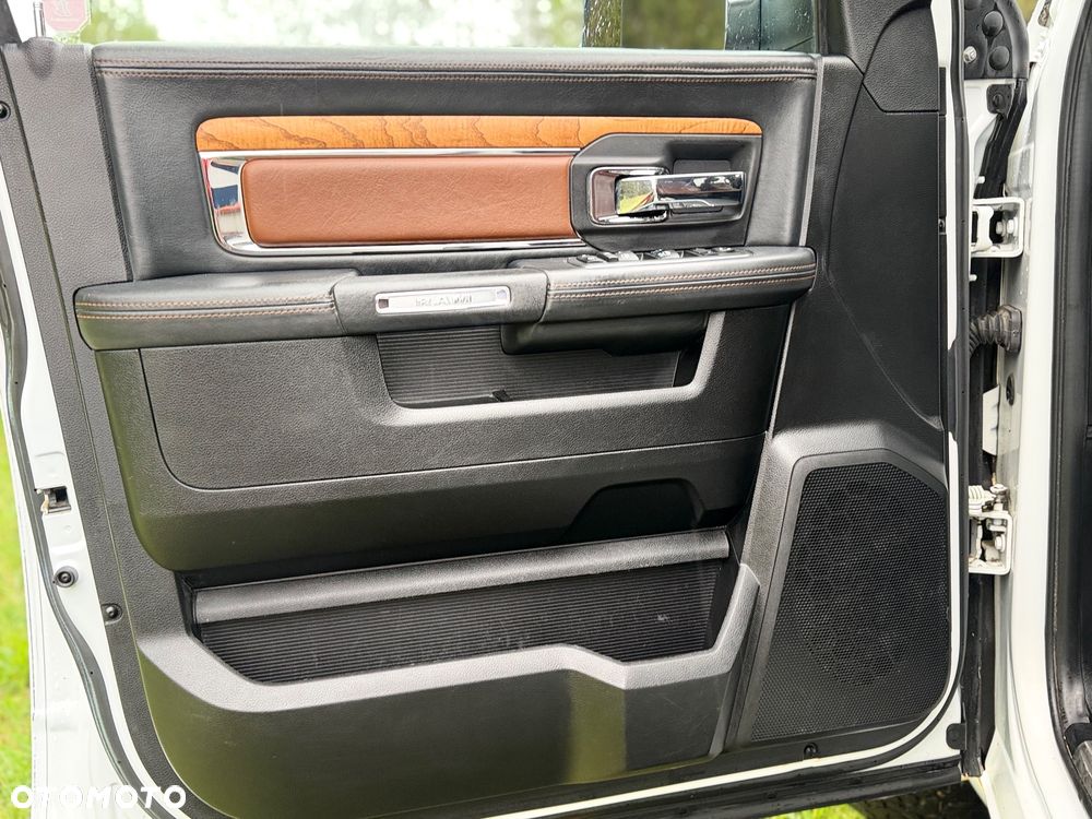 Dodge RAM - 15