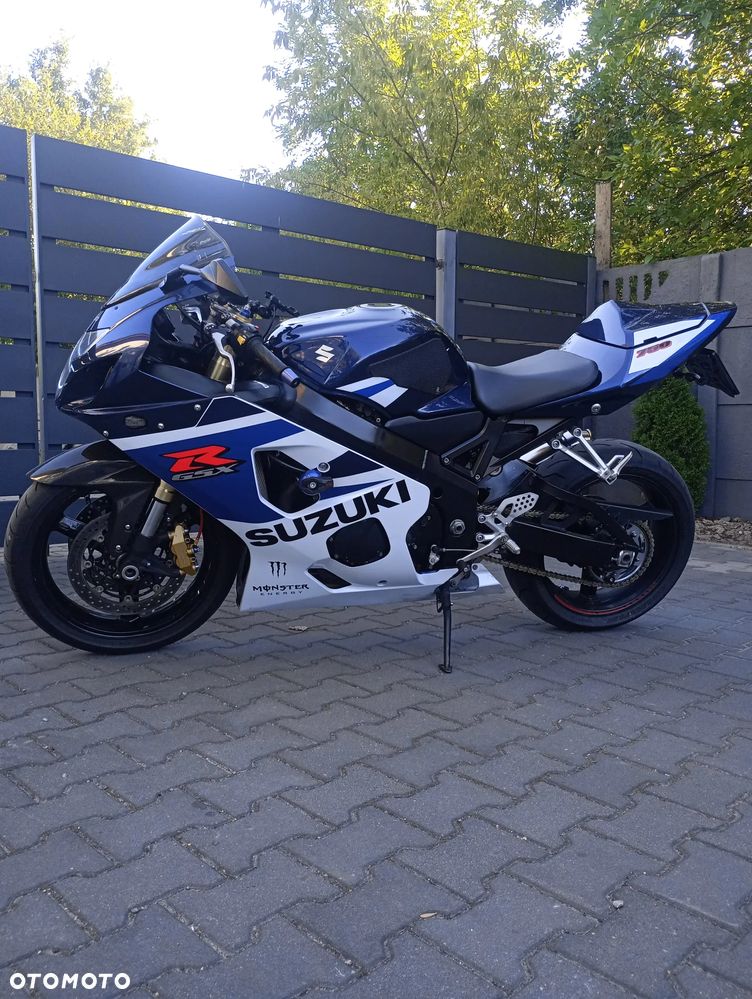 Suzuki GSX-R - 4