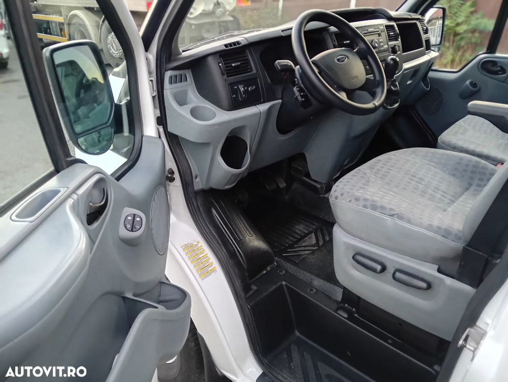 Ford Transit - 8