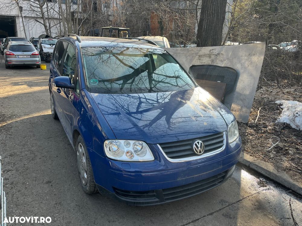 Dezmembrez VW Volkswagen Touran 2005 albastru 1,6 benzina 75KW BGU LL5M - 3