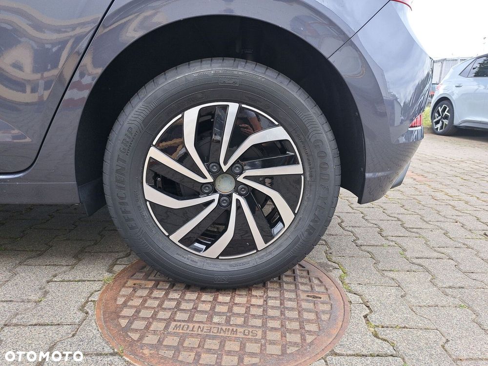 Volkswagen Polo - 19
