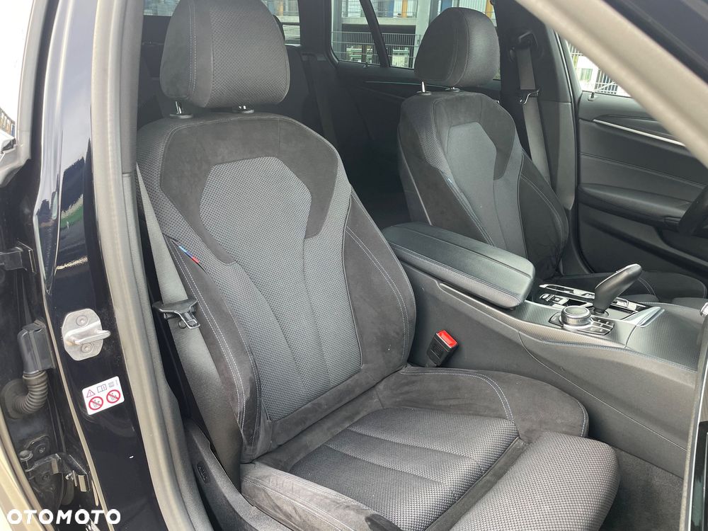 BMW Seria 5 530e M Sport sport - 25