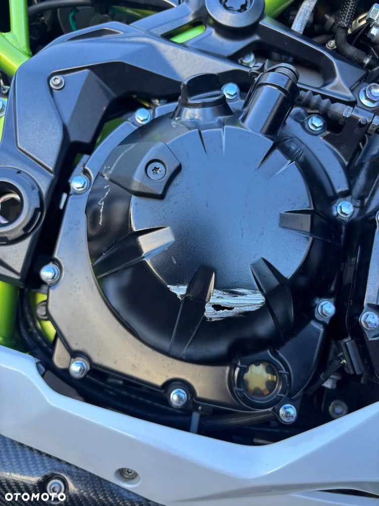 Kawasaki Z 900 - 14