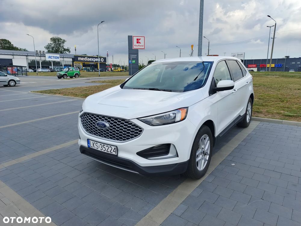 Ford Edge - 1