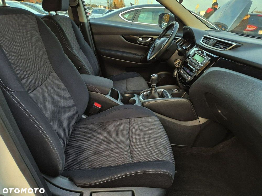 Nissan Qashqai - 27