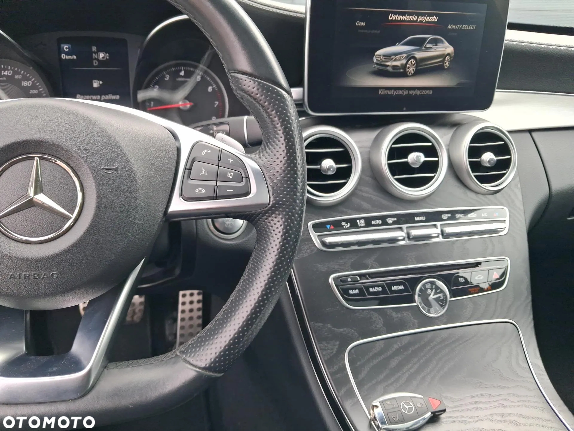 Mercedes-Benz Klasa C 300 7G-TRONIC Exclusive - 16