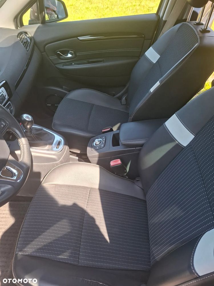 Renault Grand Scenic Gr 1.2 TCe Energy Bose Edition - 12