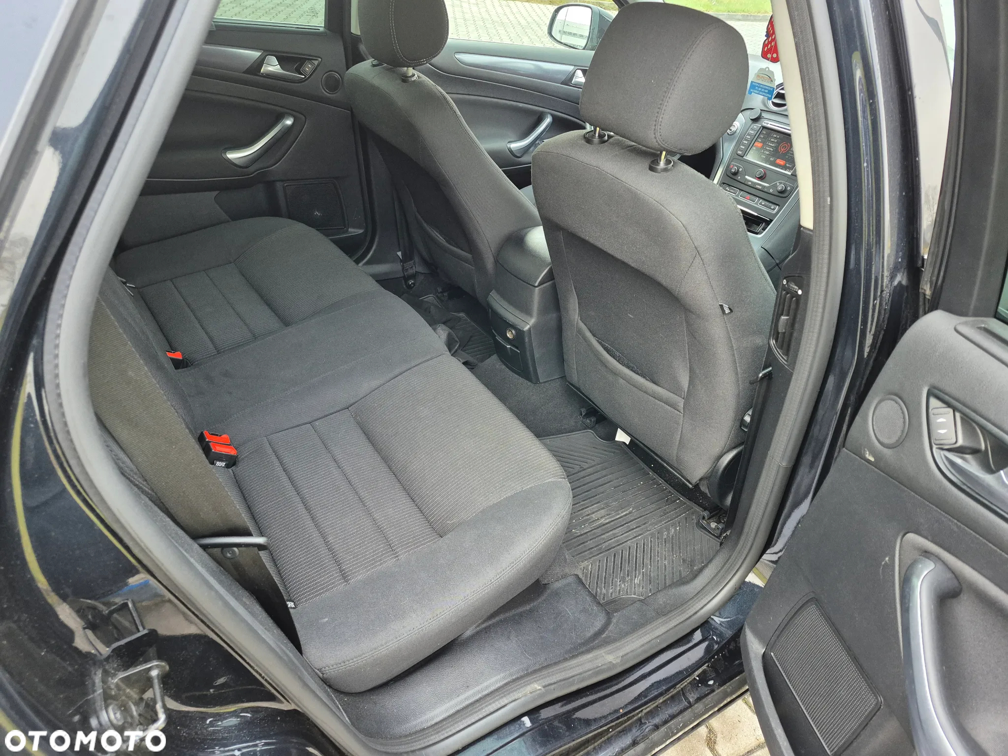 Ford Mondeo - 9