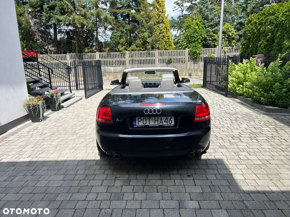 Audi A4 Cabrio 1.8 T - 11