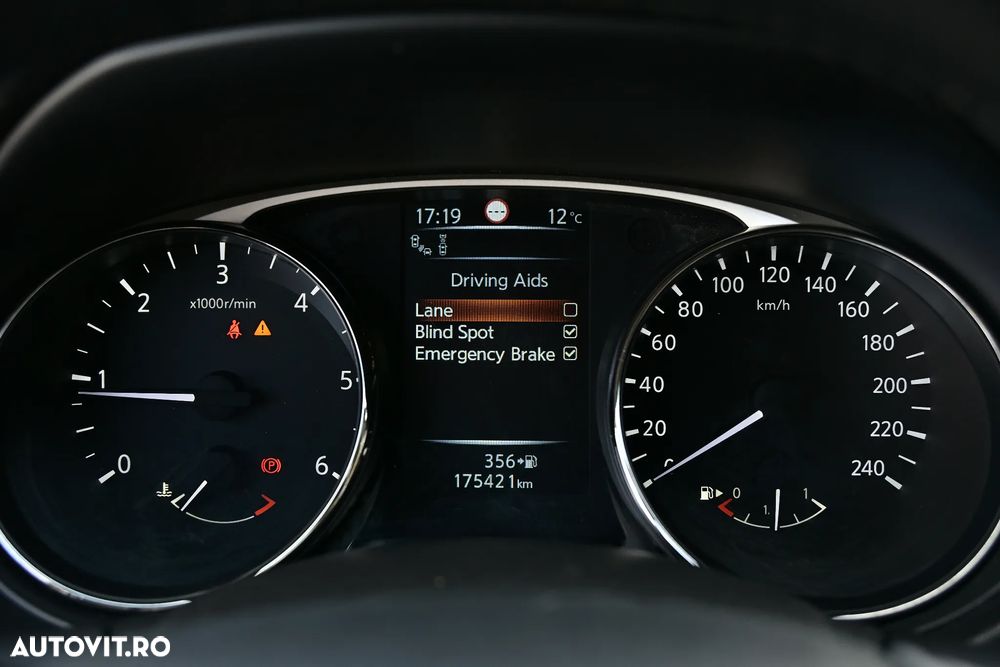Nissan X-Trail 1.6 dCi ALL-MODE 4x4i Tekna - 20