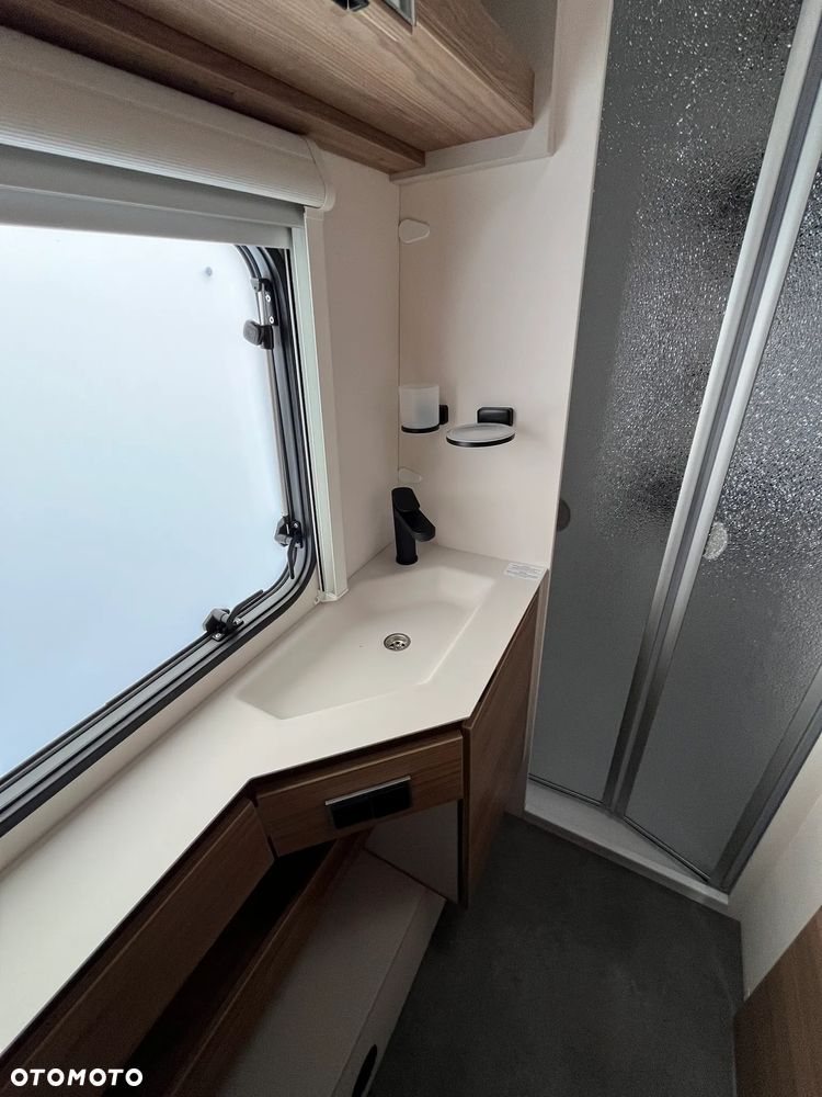 Dethleffs Nomad 490 EST - 40