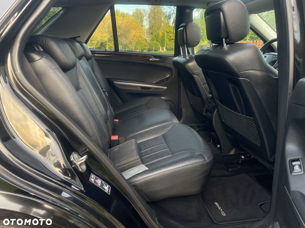 Mercedes-Benz ML 350 4Matic 7G-TRONIC Grand Edition - 24