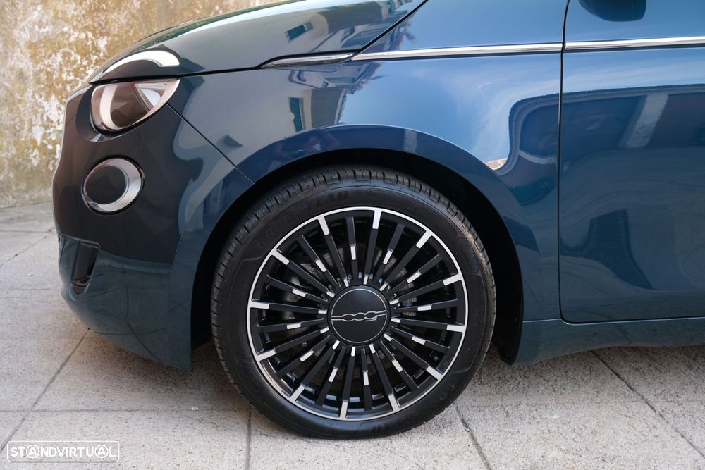 Fiat 500e 42kWh ICON - 28