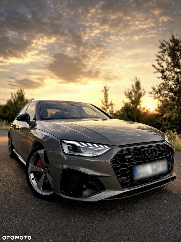 Audi A4 Limousine 45 TFSI mHEV Quattro Black Edition S tronic - 4