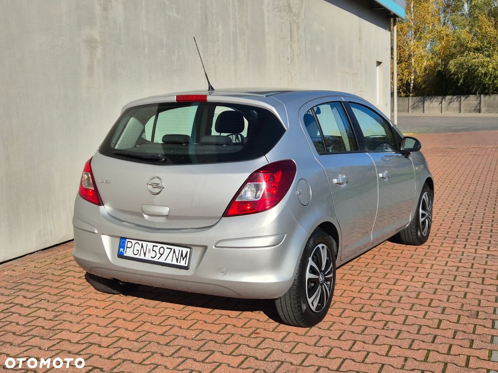 Opel Corsa 1.2 16V Enjoy - 18
