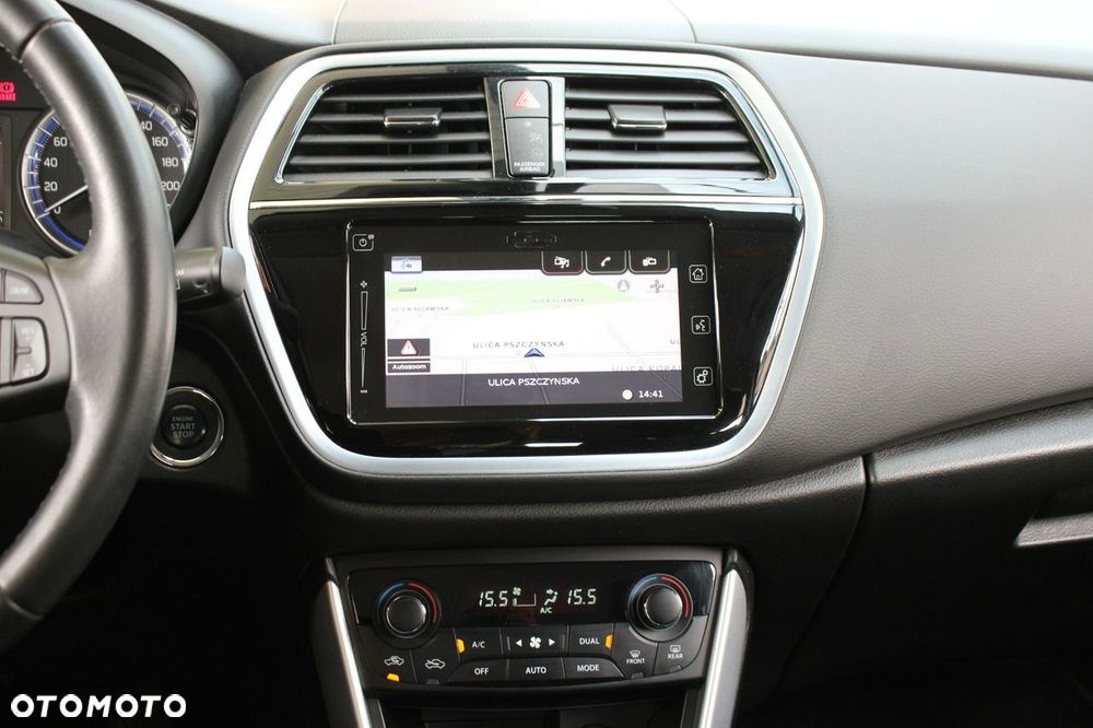 Suzuki SX4 S-Cross 1.4 T Premium - 10