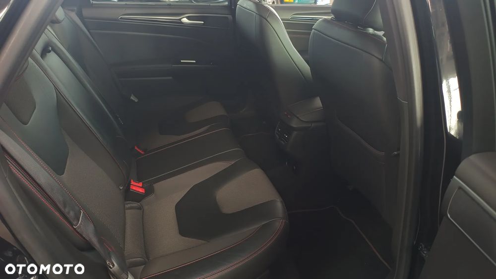 Ford Mondeo 1.5 EcoBoost ST-Line X - 19