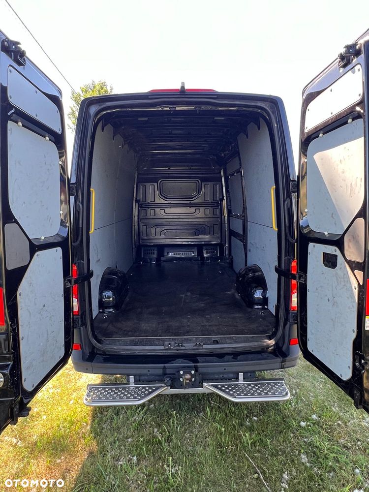 Volkswagen Crafter - 16