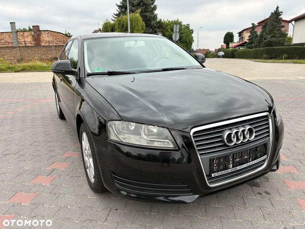 Audi A3 Sportback - 3