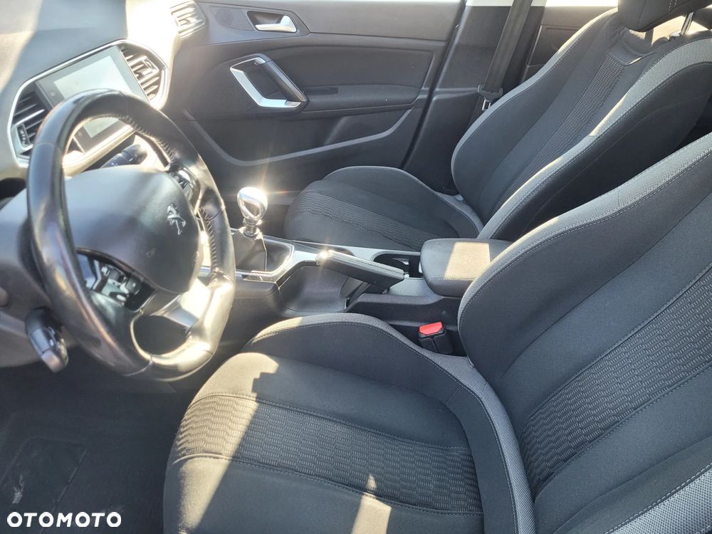 Peugeot 308 BlueHDi 120 Stop & Start Style - 14