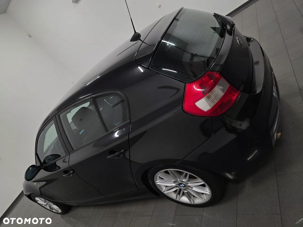 BMW Seria 1 120d - 28